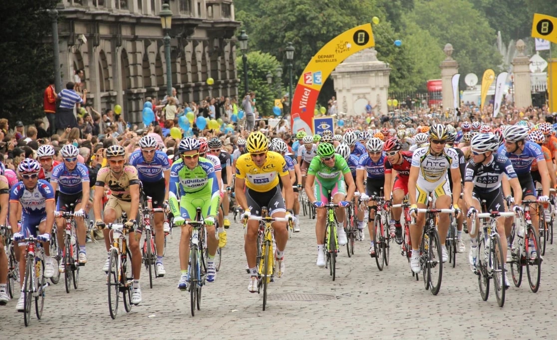 투르 드 프랑스 내기: 가장 큰 자전거 경기에 내기를 거는 안내서